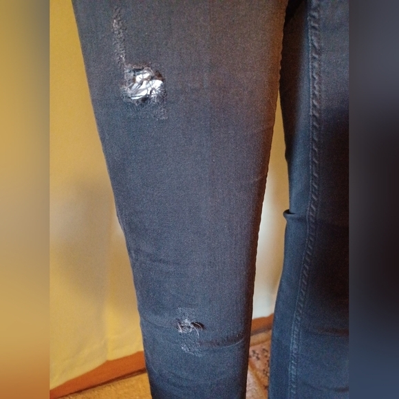 A Zara Woman Medium Rise Slim Fit Jeans - Picture 6 of 12